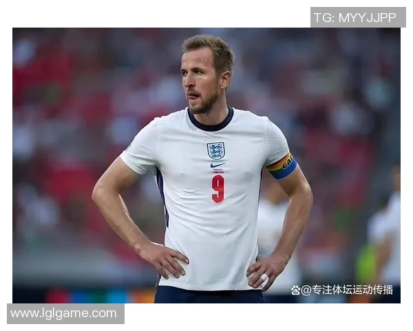 史上最强足球球星的崛起与传奇足迹解析