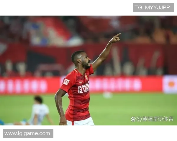 中国足球星表现令人失望遭吐槽 究竟何时才能迎来突破时刻 中国足球星表现令人失望遭吐槽 究竟何时才能迎来突破时刻