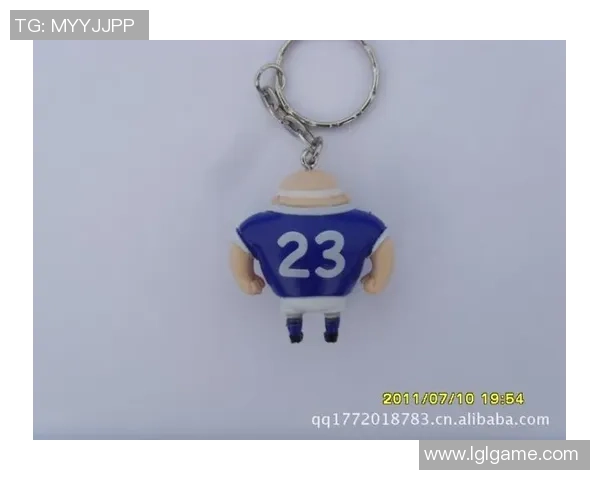 热销球星足球饰品挂件创意礼物潮流个性点缀让你尽显运动时尚魅力 热销球星足球饰品挂件创意礼物潮流个性点缀让你尽显运动时尚魅力